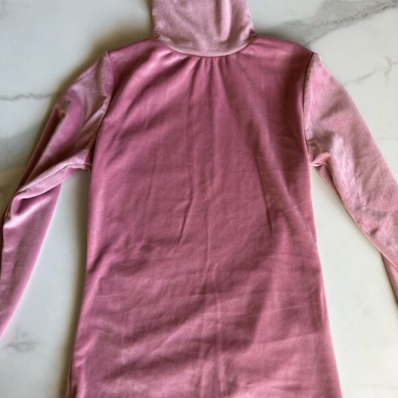 Velvet velour dusty baby pink turtleneck tried once - Picture 3 of 3
